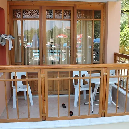 Aparthotel Nar 2*